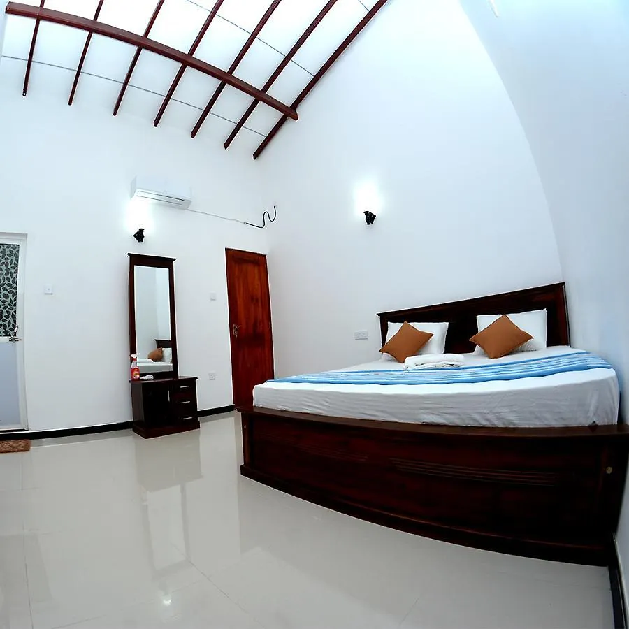 נגומבו Reshani Guest House סרי לנקה